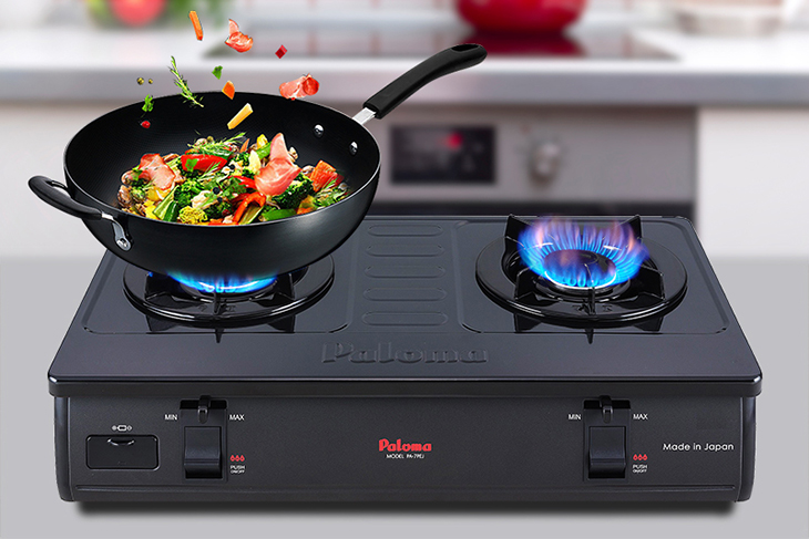 bep-tu-voi-bep-ga-cai-nao-tiet-kiem-hon